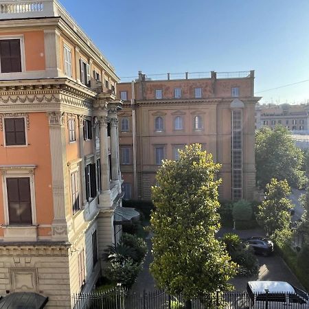 Short Rent Luxury Flat - Via Veneto Lägenhet Rom Exteriör bild