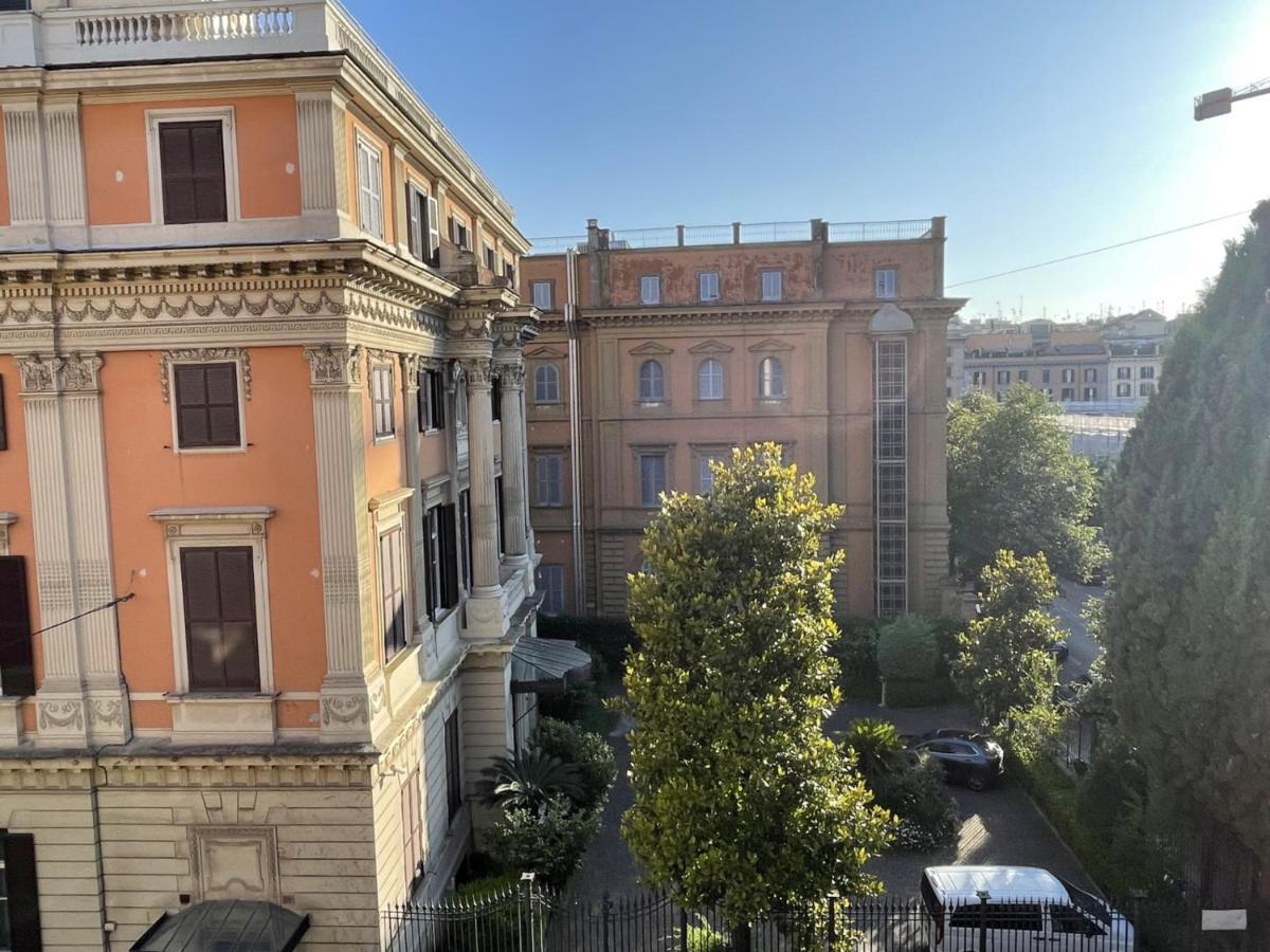 Short Rent Luxury Flat - Via Veneto Lägenhet Rom Exteriör bild